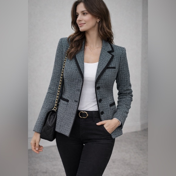 Evan Picone Jackets & Blazers - Evan Picone Monochrome Houndstooth Blazer